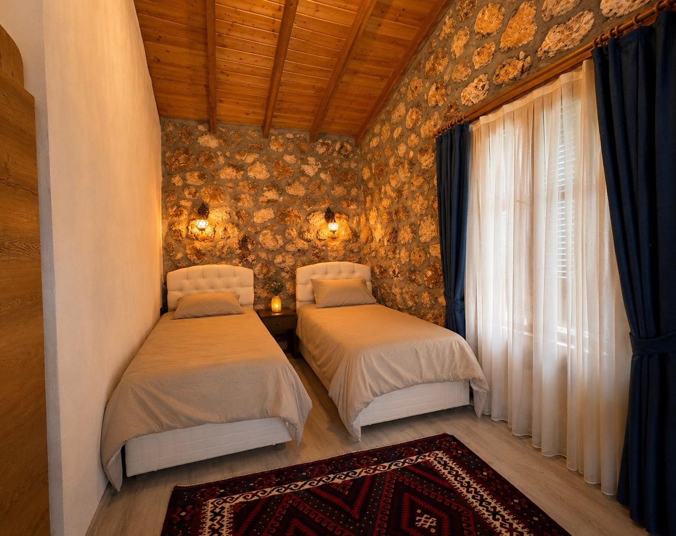 Villa Maral Yatak Odası-2